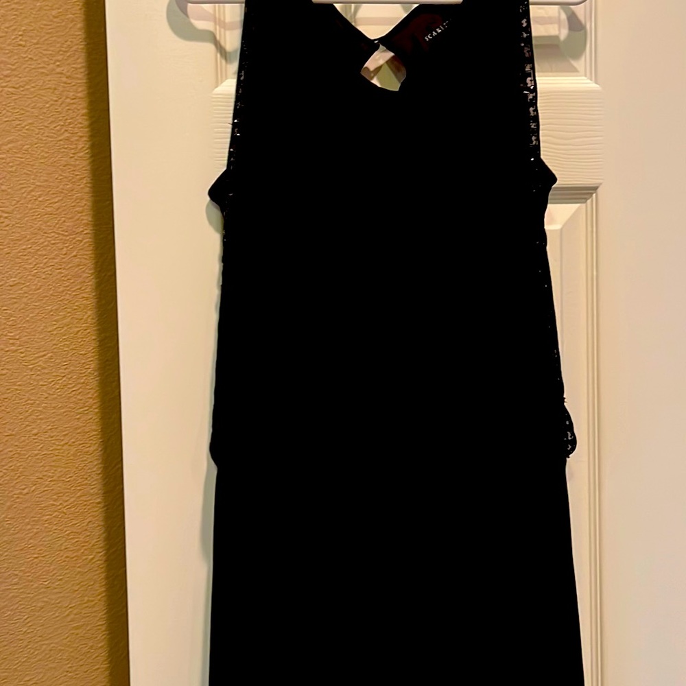Black sleeveless cocktail dress with side beads
